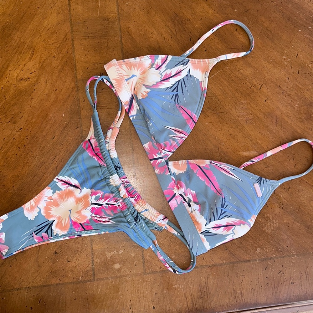 Roxy bikini